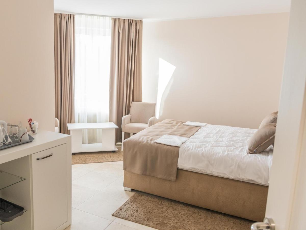 A Klub Apartmani Mrcajevci Экстерьер фото