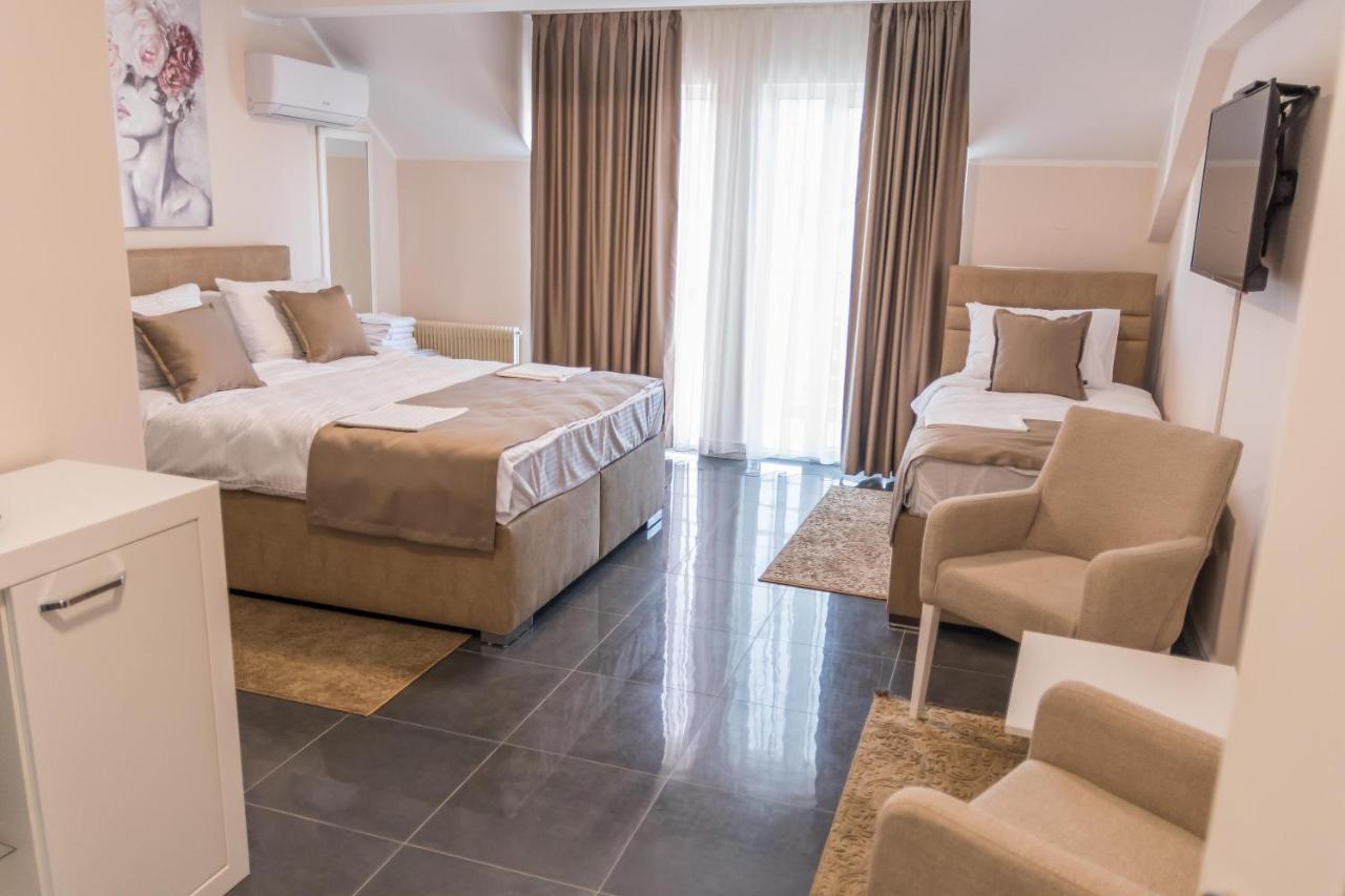 A Klub Apartmani Mrcajevci Экстерьер фото
