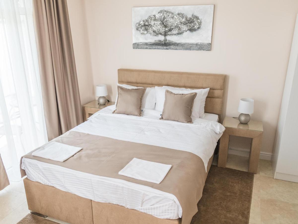A Klub Apartmani Mrcajevci Экстерьер фото