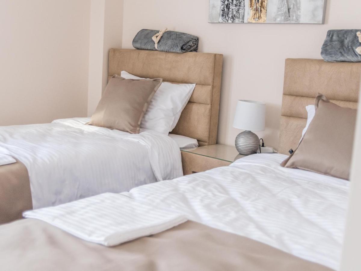 A Klub Apartmani Mrcajevci Экстерьер фото