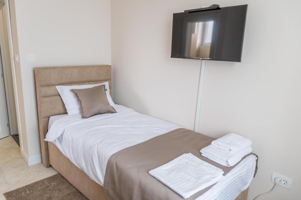 A Klub Apartmani Mrcajevci Экстерьер фото